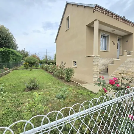 Сasa de vacaciones Chez Louise